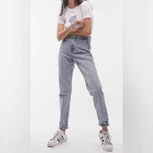 TOPSHOP High Waist Tapered Mom Jeans